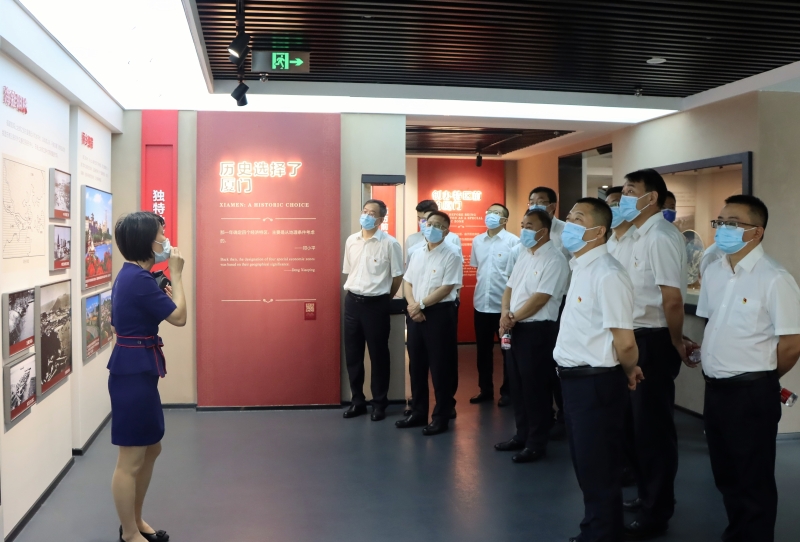 广东会党委开展“与鹭同行 共筑美好”主题党日活动（配图2）